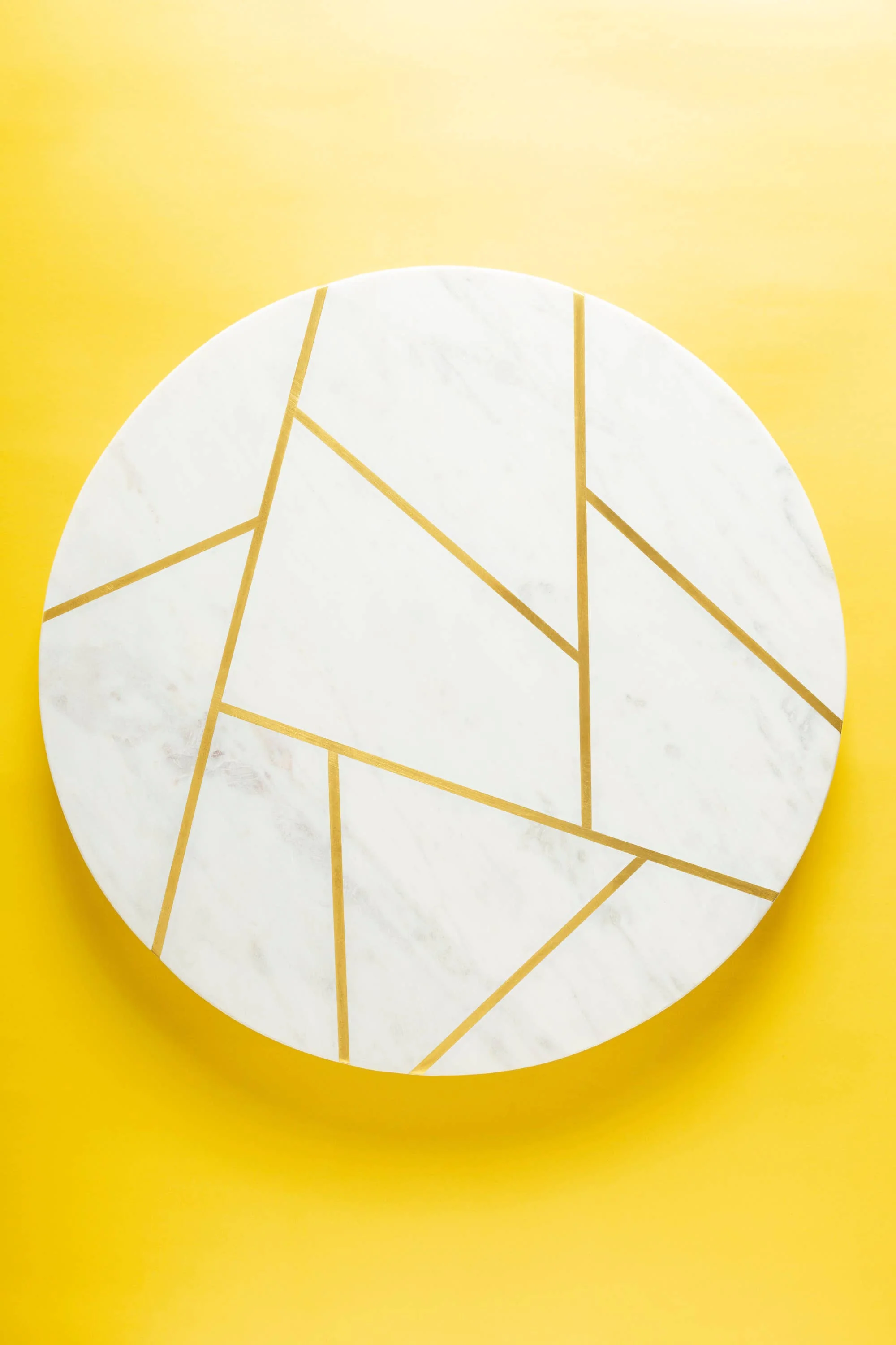 Gauri Kohli: Infinia Marble Lazy Susan - 16" x 16" X 2" - Image 3